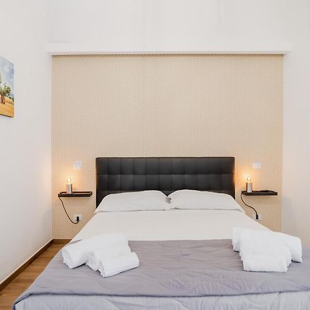 Pietramare Luxury Suites Барі Екстер'єр фото
